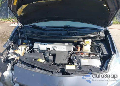 2011 Toyota Prius Two z USA, uszkodzony, nr VIN JTDKN3DU9B0316511